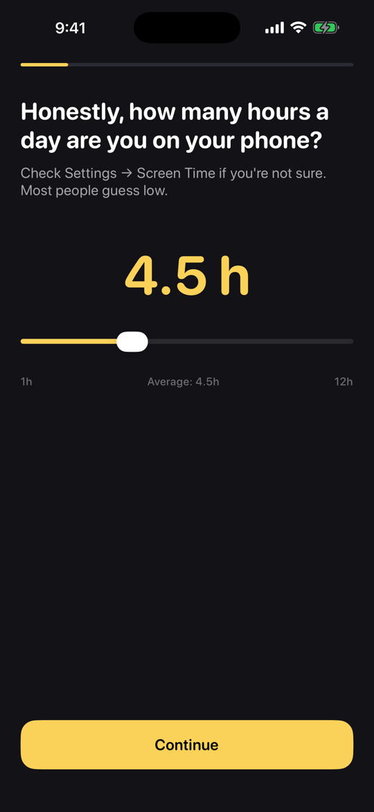 Clam setup screen with a slider asking how many hours a day you are on your phone, set to 4.5 hours